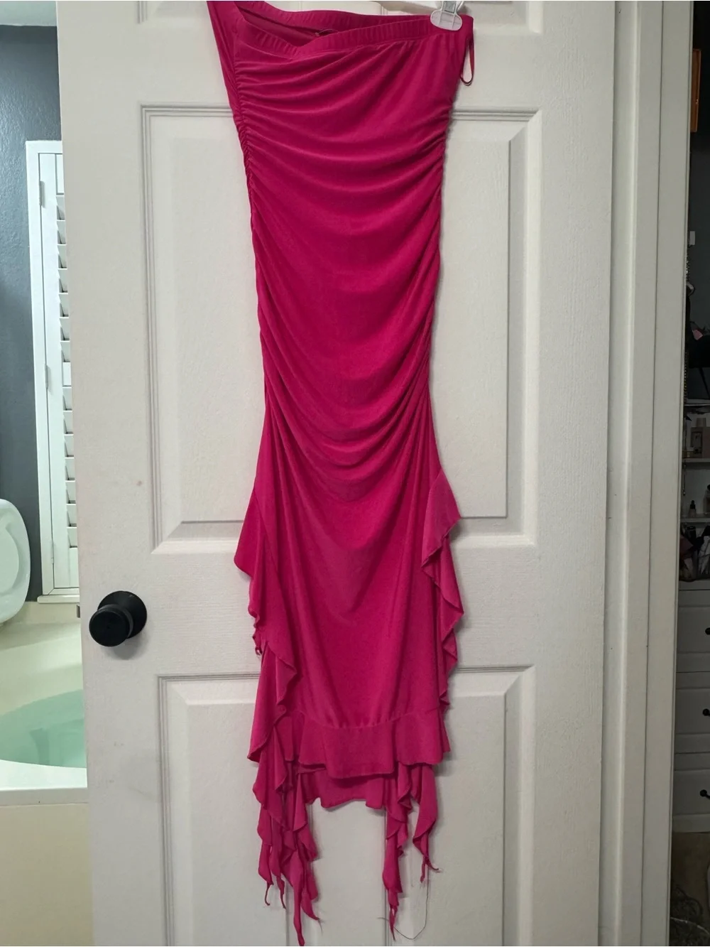 Women’s Hot Pink Ruffle Ruched Skirt